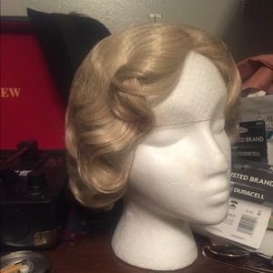 Blonde 1930s wig